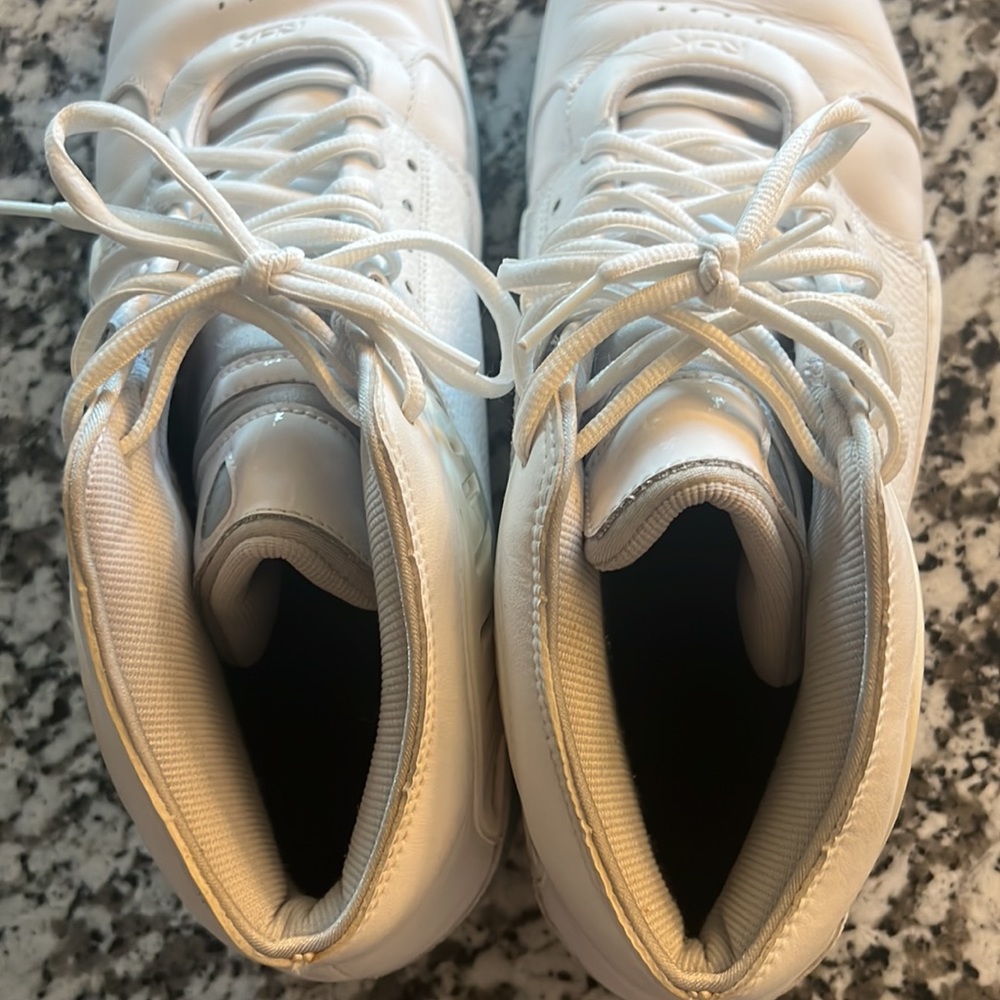 Men’s Reebok ATR Alpha Basketball Shoes - Picture 6 of 8